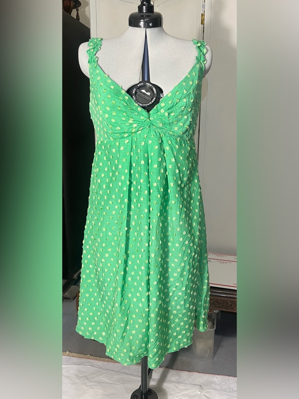 Nine West Women’s Size 10 Green Raised Dot Sundress.